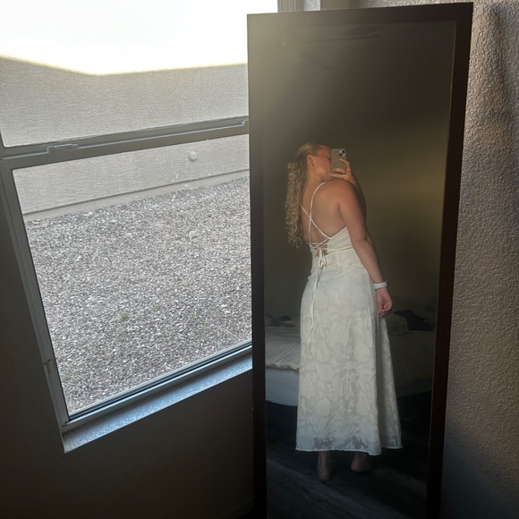 Apricot midi lace up dress - Picture 3 of 5